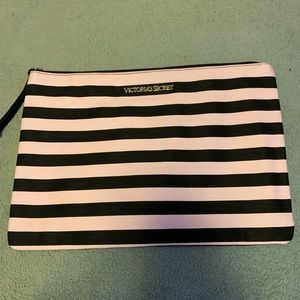Victoria’s Secret cosmetic pouch, new
